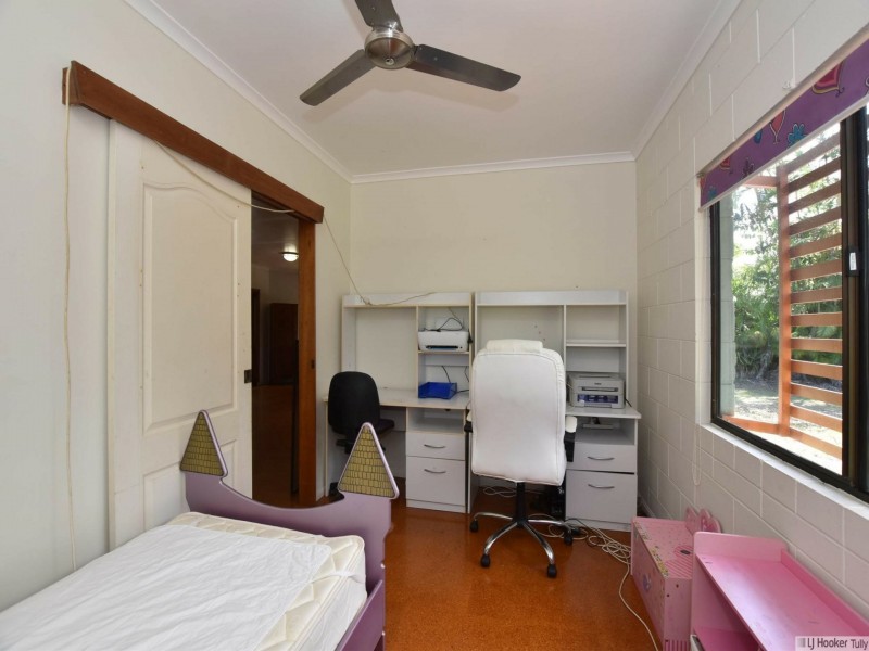 3 Venturato Close, Tully QLD 4854