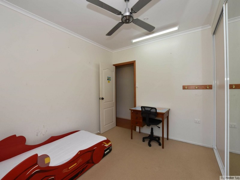 3 Venturato Close, Tully QLD 4854