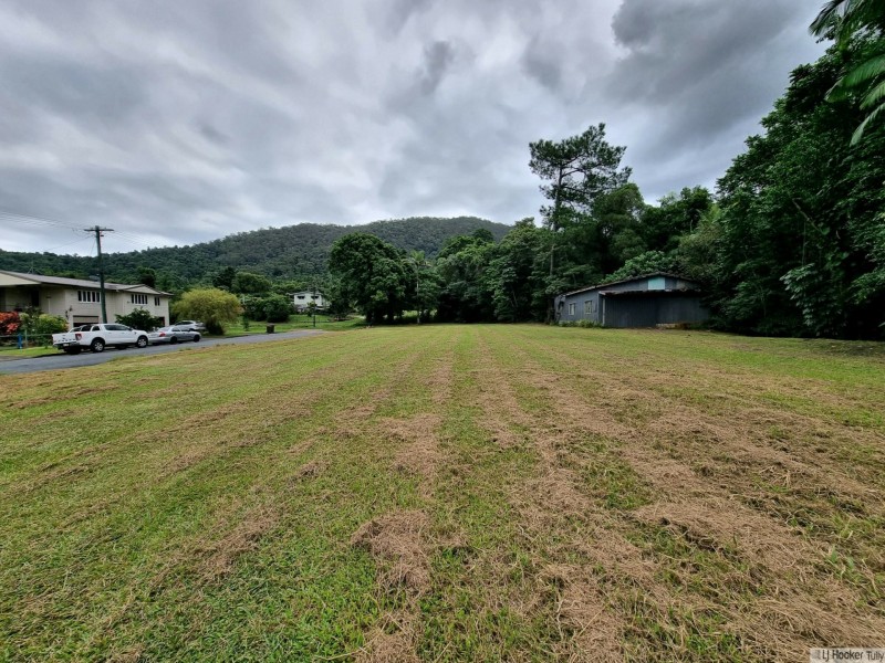8 Millwood Street, Tully QLD 4854