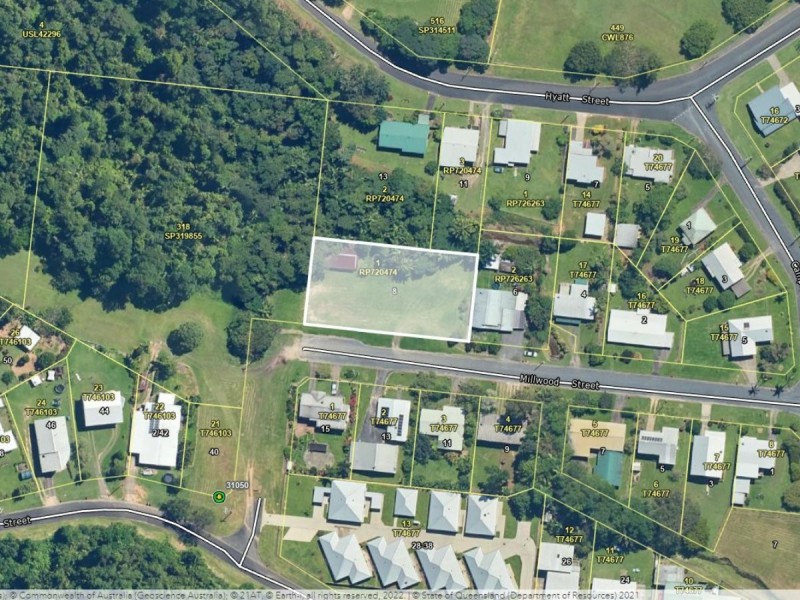8 Millwood Street, Tully QLD 4854