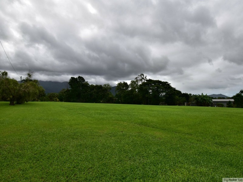 8 Dinan Close, Bulgun QLD 4854