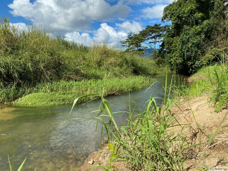8 East Feluga Road, East Feluga QLD 4854