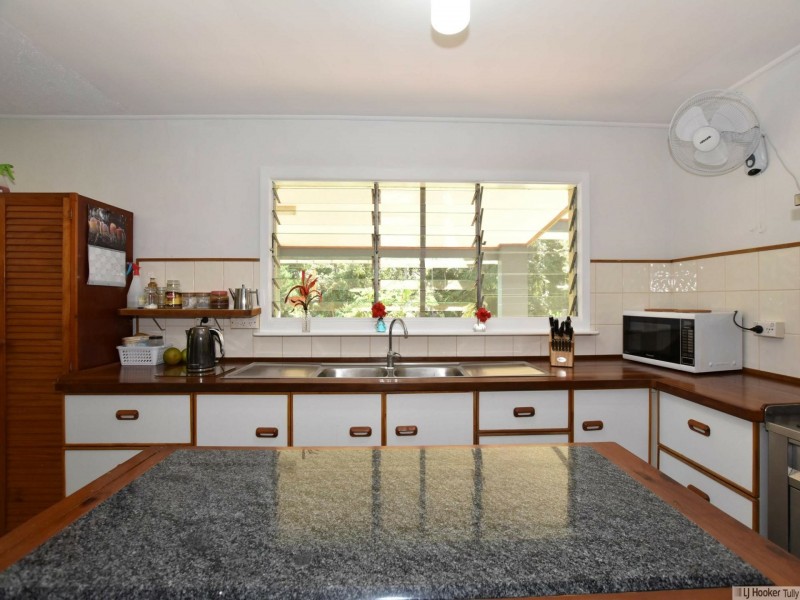 7 Ronlund Road, Murray Upper QLD 4854