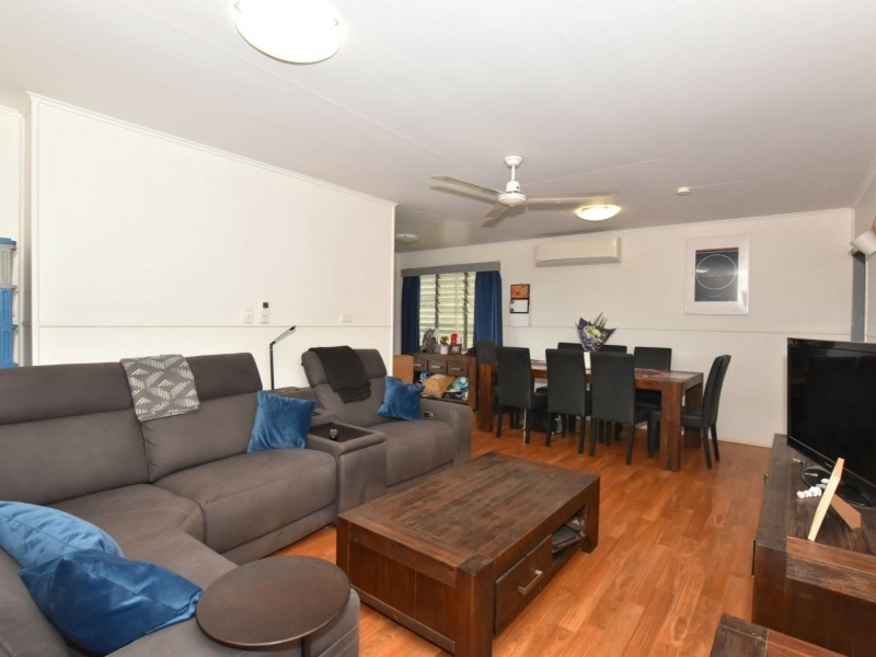 8 Bineham Street, Tully QLD 4854
