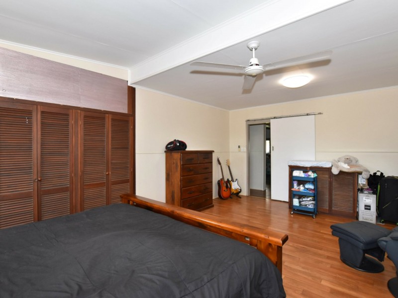8 Bineham Street, Tully QLD 4854