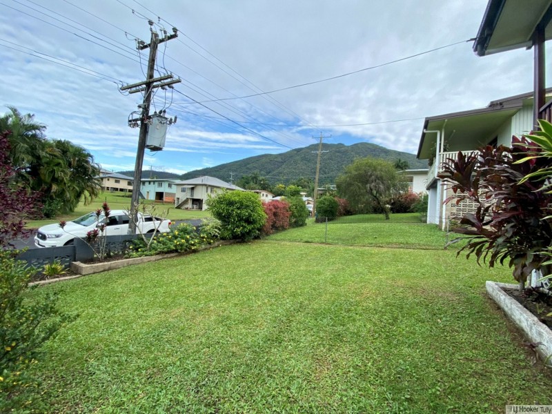 8 Bineham Street, Tully QLD 4854