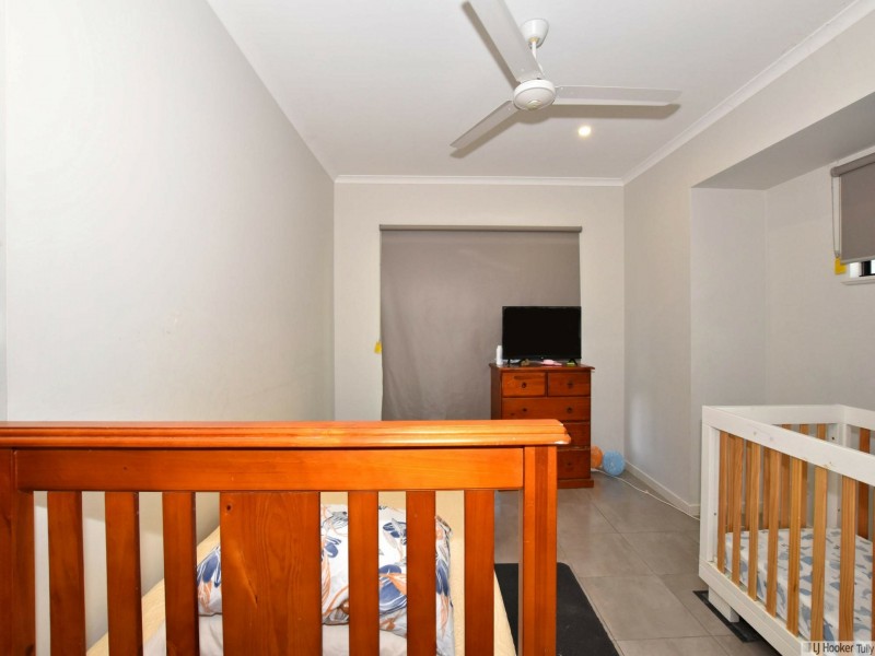 15 Pease Street, Tully QLD 4854