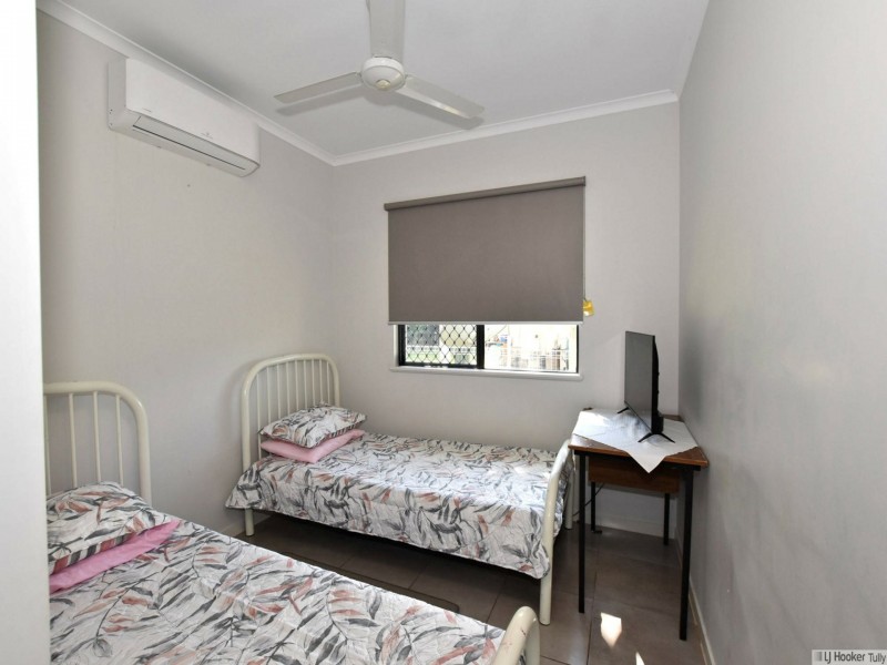 15 Pease Street, Tully QLD 4854