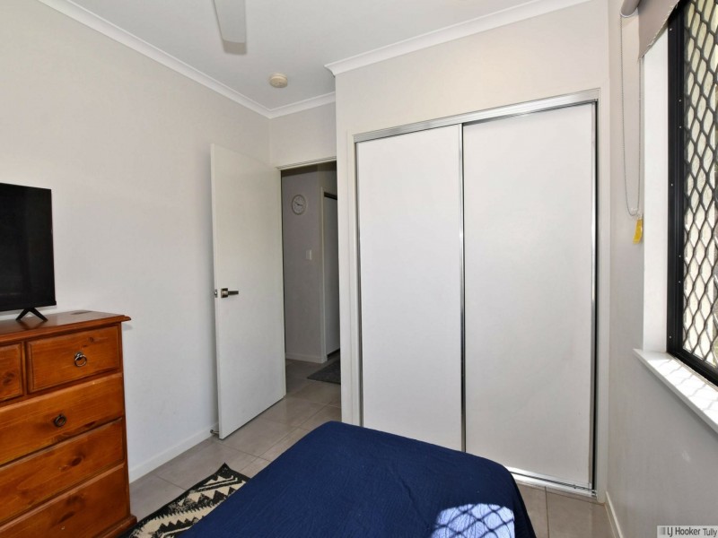 15 Pease Street, Tully QLD 4854