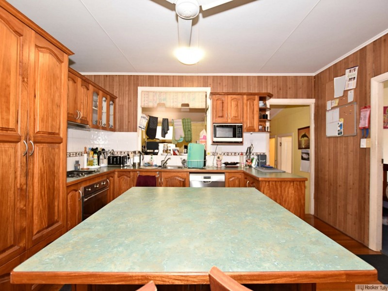 665 Old Tully Road, Feluga QLD 4854