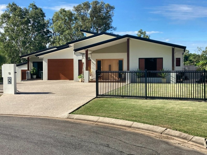 13 Ciobo Close, Mareeba QLD 4880