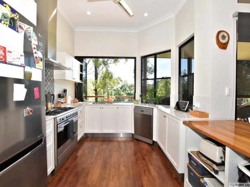 13 Ciobo Close, Mareeba QLD 4880