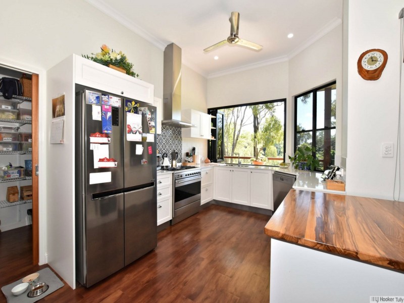 13 Ciobo Close, Mareeba QLD 4880