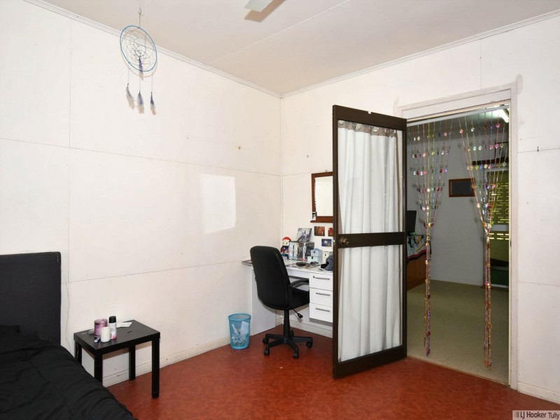 2 Riley Street, Tully QLD 4854