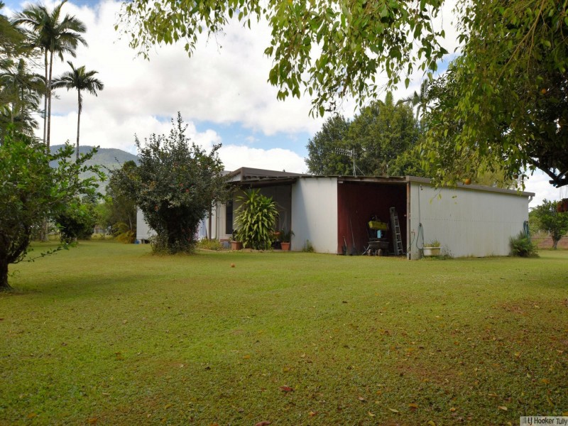 2 Riley Street, Tully QLD 4854