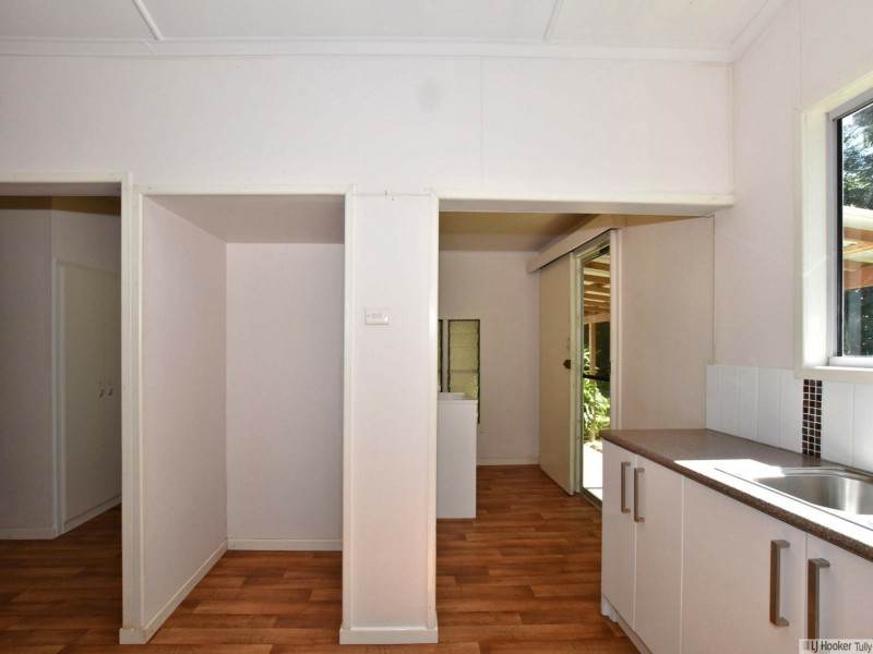 2 Riley Street, Tully QLD 4854