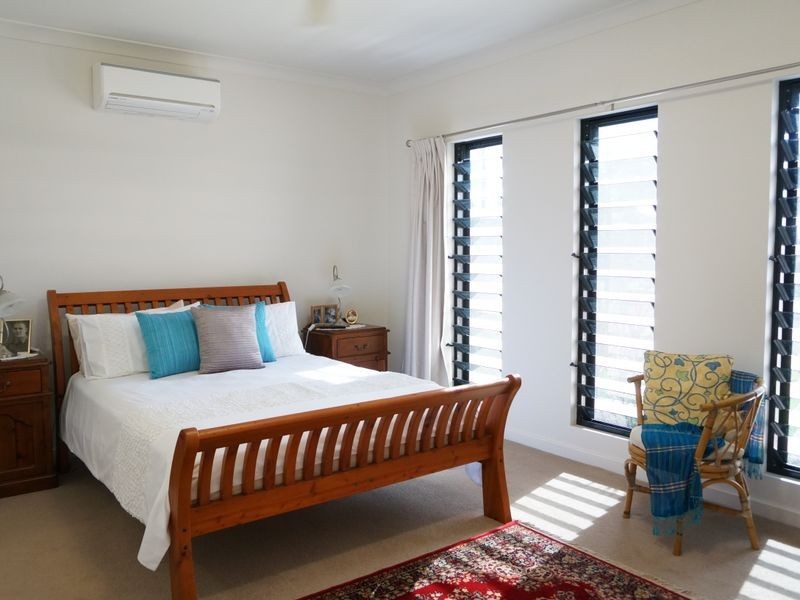 9 Albert Street, Cardwell QLD 4849
