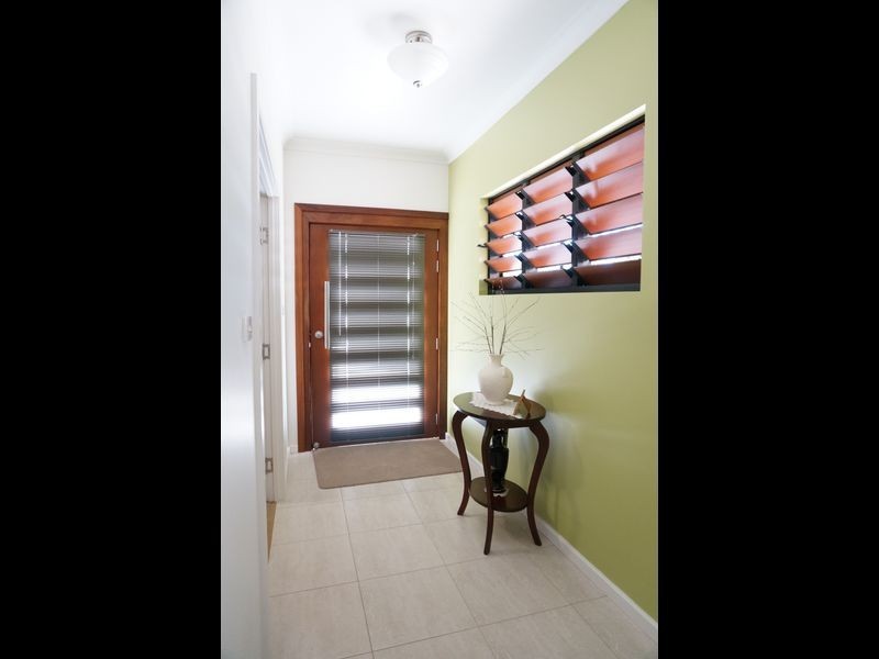 9 Albert Street, Cardwell QLD 4849