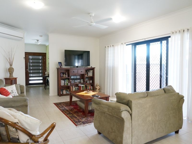 9 Albert Street, Cardwell QLD 4849