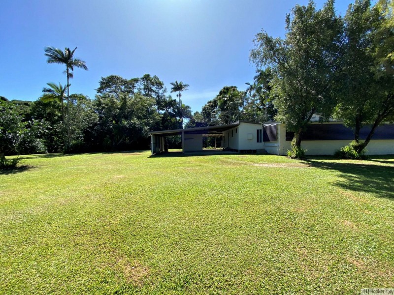 2 Riley Street, Tully QLD 4854