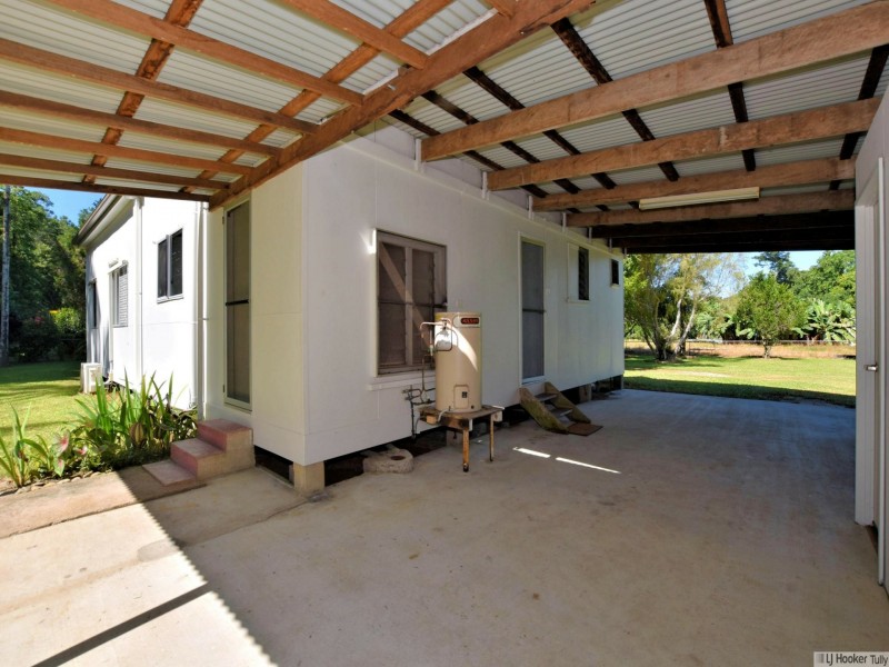 2 Riley Street, Tully QLD 4854