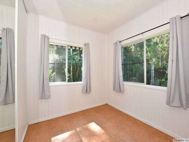 2 Riley Street, Tully QLD 4854