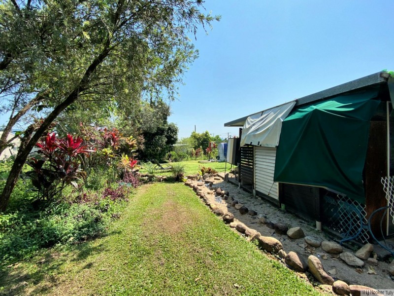 16 Henry Street, Tully QLD 4854