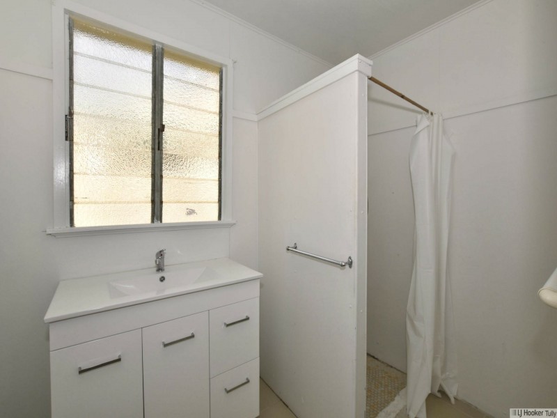 13 McQuillen Street, Tully QLD 4854