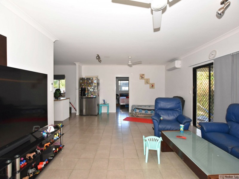 17 Edward Street, Silkwood QLD 4856