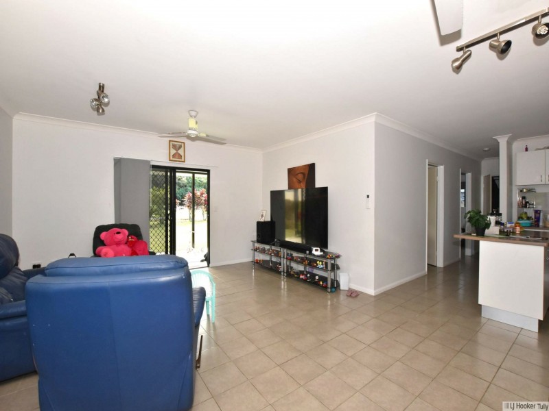 17 Edward Street, Silkwood QLD 4856