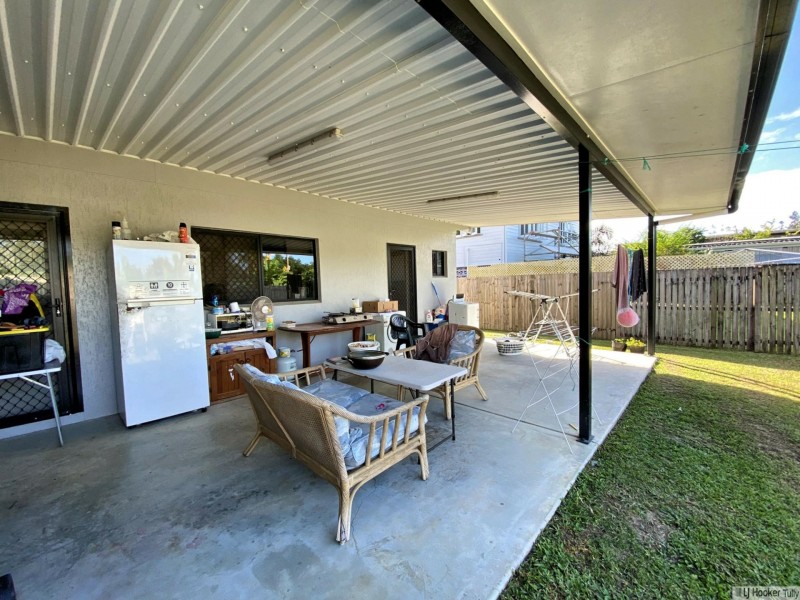 17 Edward Street, Silkwood QLD 4856