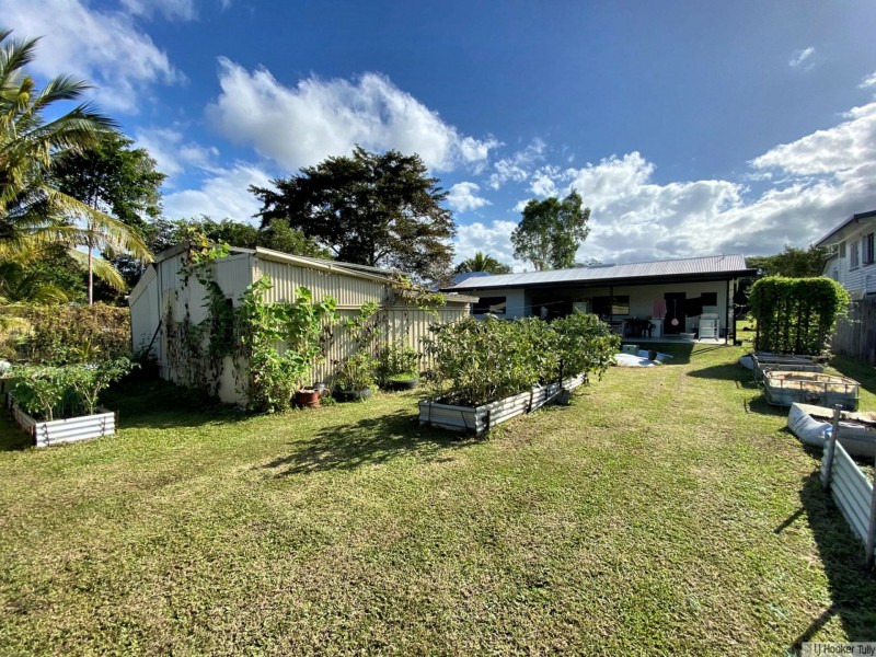 17 Edward Street, Silkwood QLD 4856