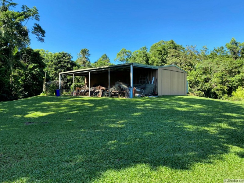 238 Benn Road, Maria Creeks QLD 4855