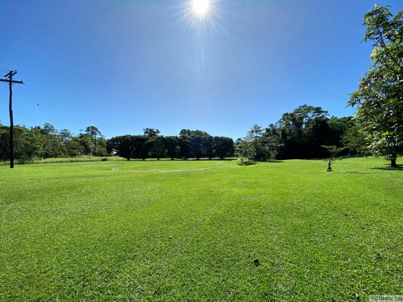 238 Benn Road, Maria Creeks QLD 4855