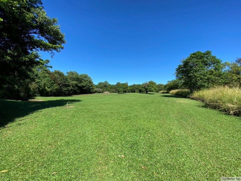 238 Benn Road, Maria Creeks QLD 4855