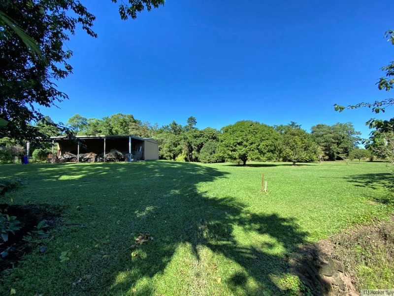 238 Benn Road, Maria Creeks QLD 4855