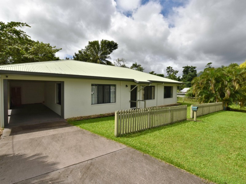12 Parmeter Street, Tully QLD 4854
