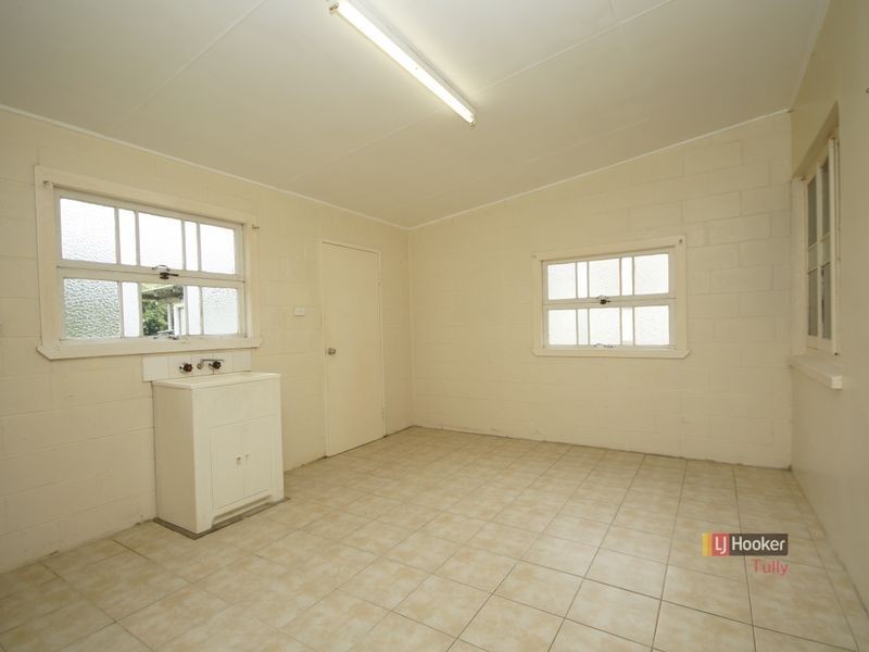 13 Thurles Street, Tully QLD 4854