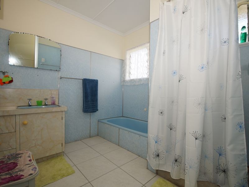 23 Hyatt Street, Tully QLD 4854