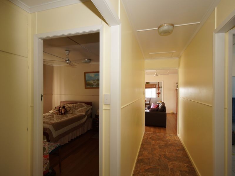 23 Hyatt Street, Tully QLD 4854