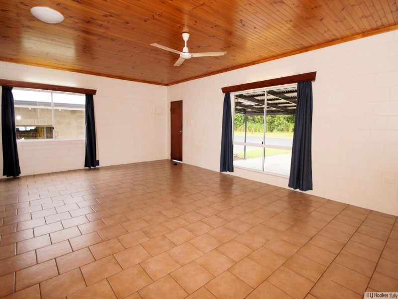 3 Banyan Esplanade, Tully QLD 4854