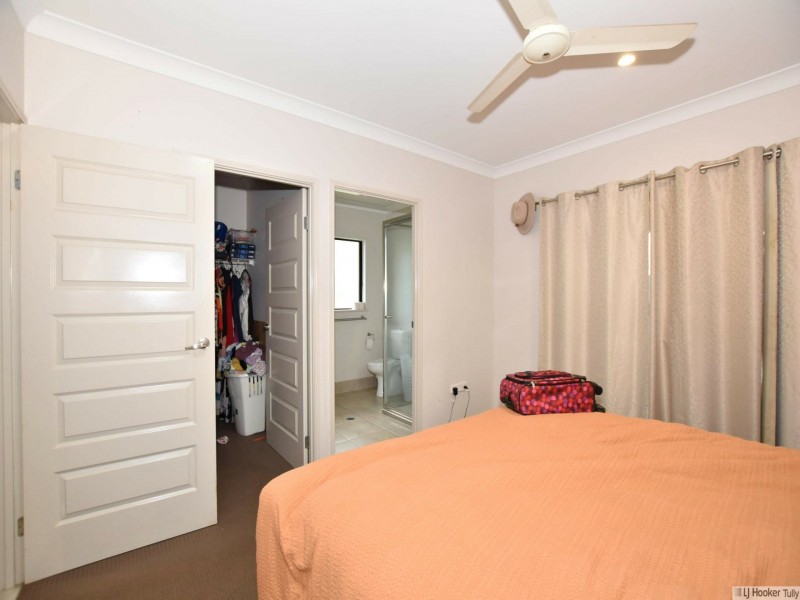 31 Murray Street, Tully QLD 4854