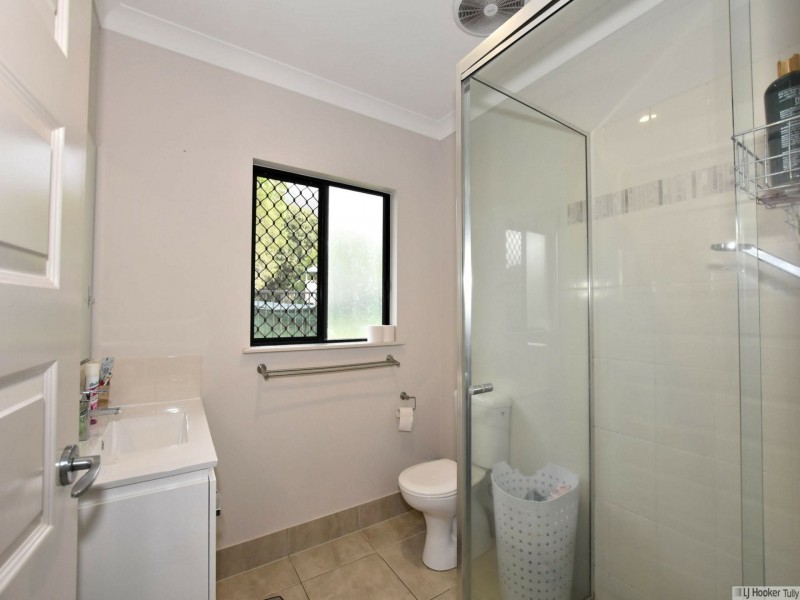 31 Murray Street, Tully QLD 4854