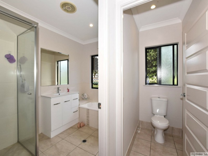 31 Murray Street, Tully QLD 4854