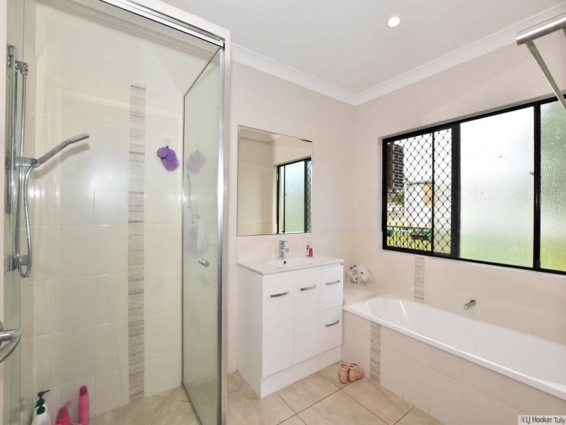 31 Murray Street, Tully QLD 4854