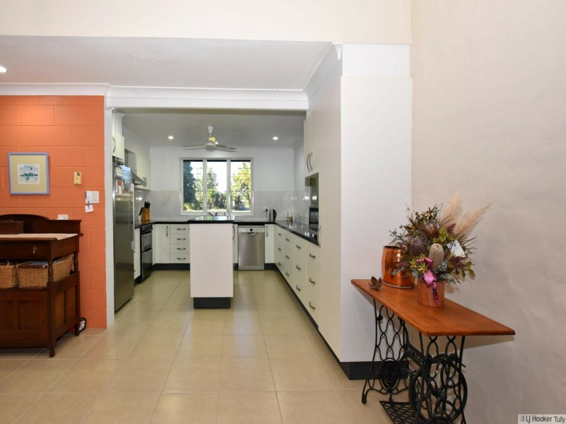 22 Gregory Street, Cardwell QLD 4849