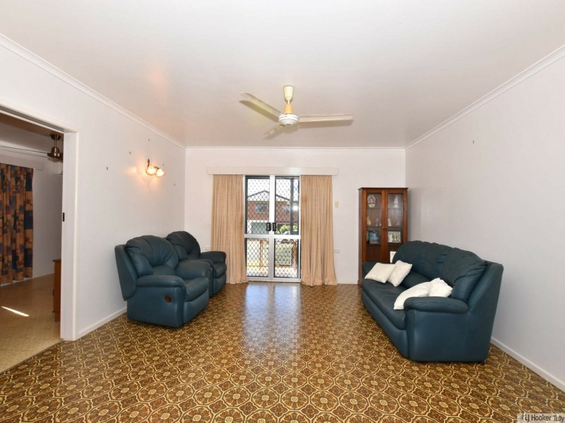 11 Cairns Street, Tully QLD 4854