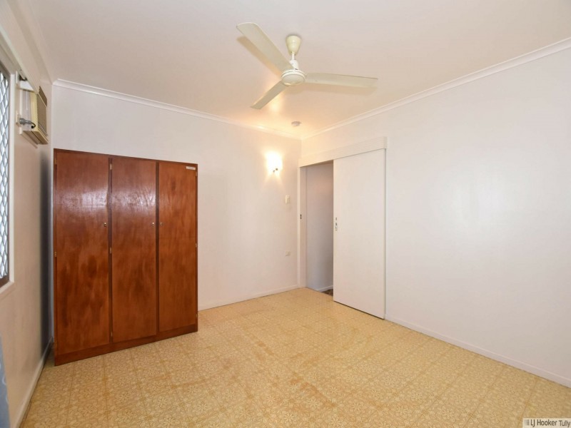 11 Cairns Street, Tully QLD 4854