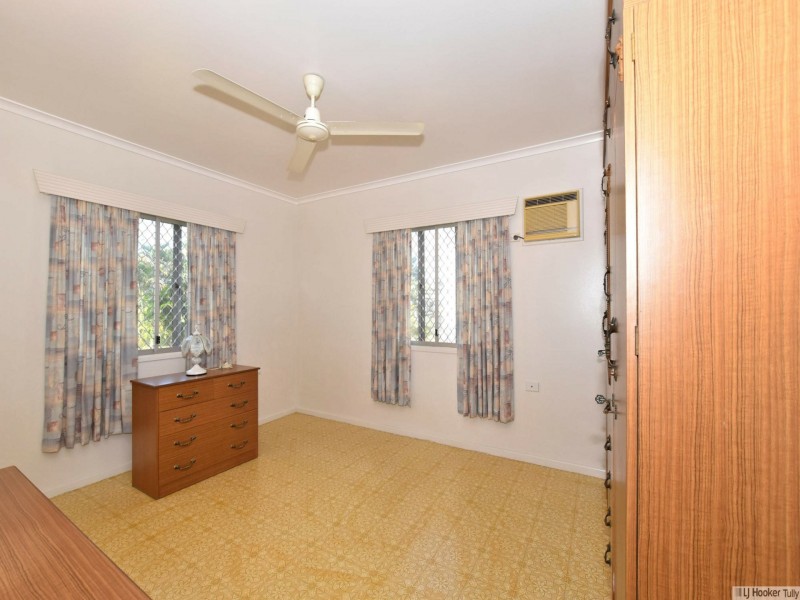 11 Cairns Street, Tully QLD 4854