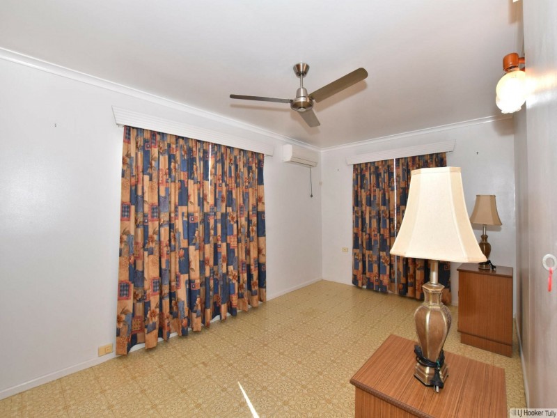 11 Cairns Street, Tully QLD 4854